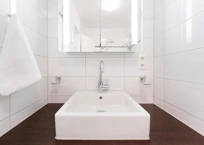 Seestrasse 17 Seeloewe 20