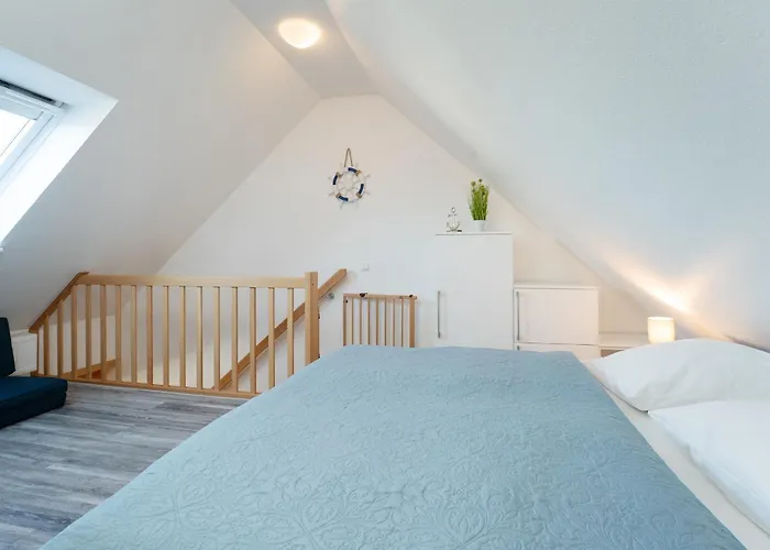 Seestrasse 17 Seeloewe 20 *